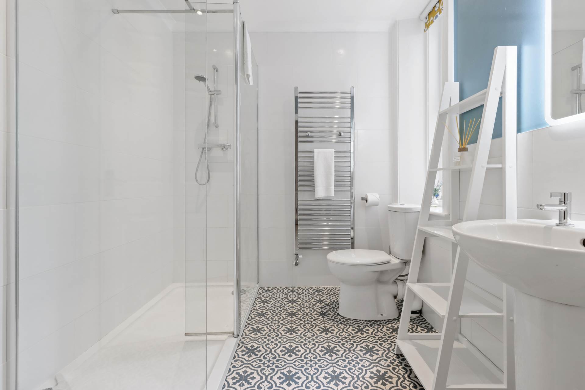 Wilmington Square, Eastbourne, BN21 4EA, Image 17