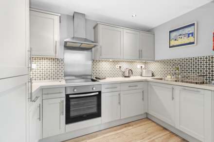 Wilmington Square, Eastbourne, BN21 4EA, Image 14