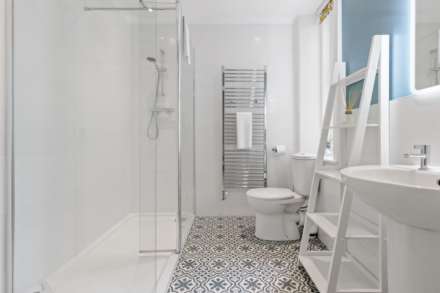 Wilmington Square, Eastbourne, BN21 4EA, Image 17