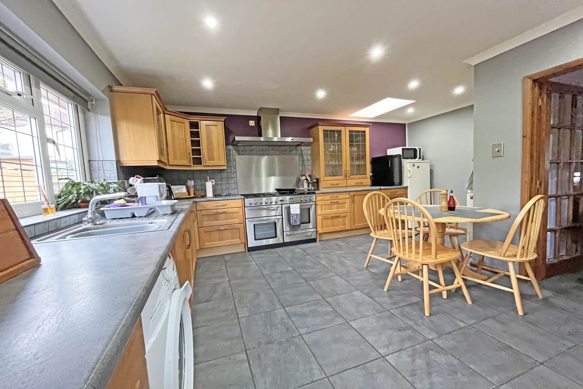Roffrey Avenue, Hampden Park, BN22 0AE, Image 3