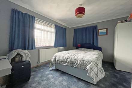 Roffrey Avenue, Hampden Park, BN22 0AE, Image 13