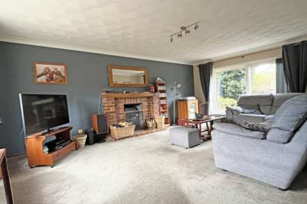 Roffrey Avenue, Hampden Park, BN22 0AE, Image 2