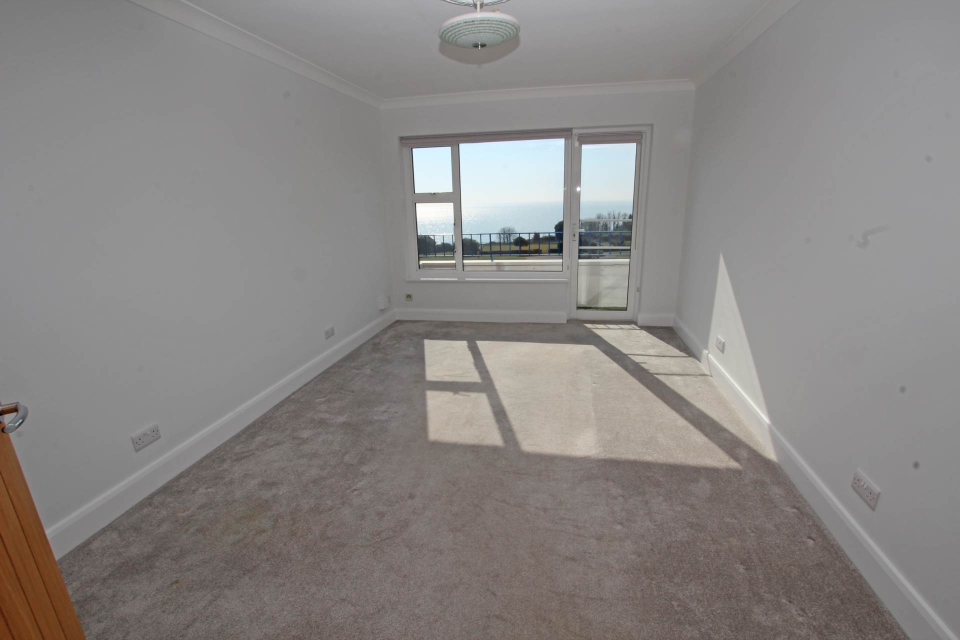 Cliff Road, Eastbourne, BN20 7XE, Image 5