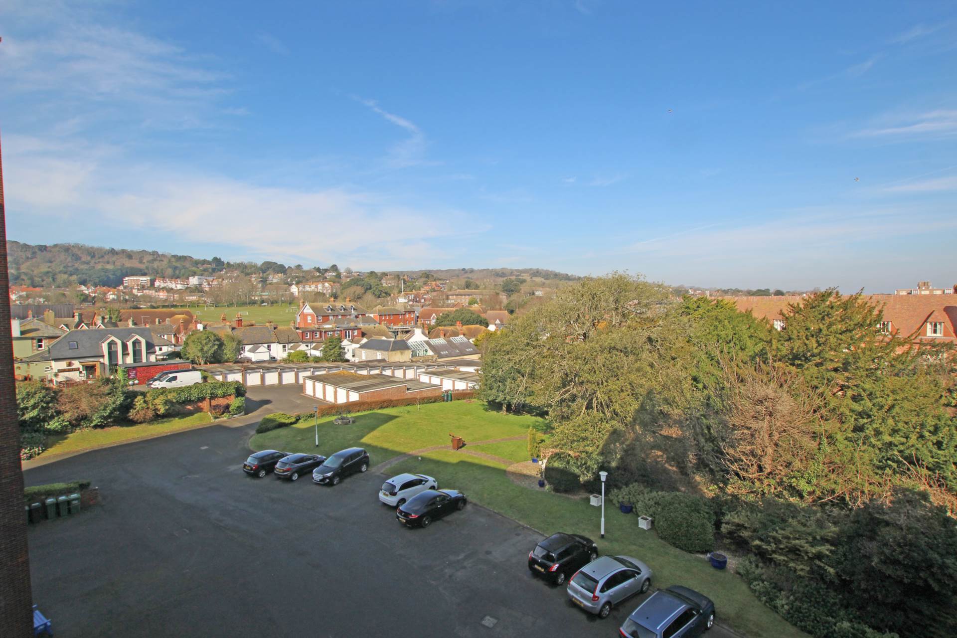 Cliff Road, Eastbourne, BN20 7XE, Image 9