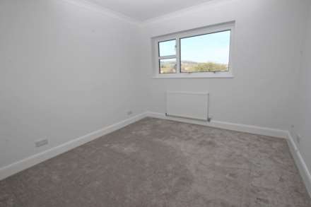 Cliff Road, Eastbourne, BN20 7XE, Image 6