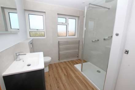 Cliff Road, Eastbourne, BN20 7XE, Image 7