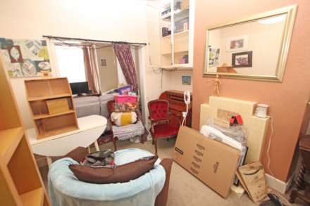 Annington Road, Eastbourne, BN22 8NG, Image 4