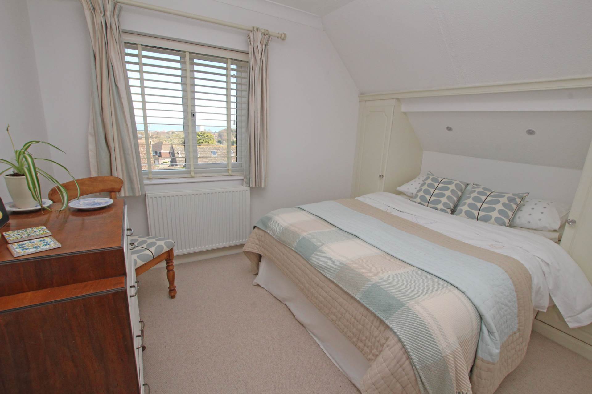 Lincoln Close, Eastbourne, BN20 7TZ, Image 7