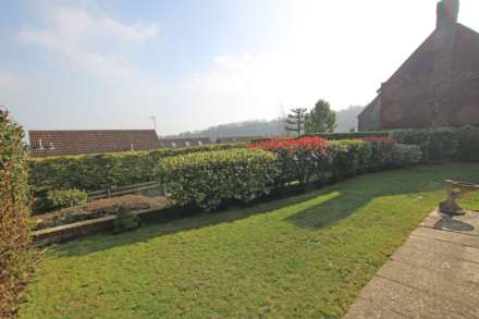 Lincoln Close, Eastbourne, BN20 7TZ, Image 18