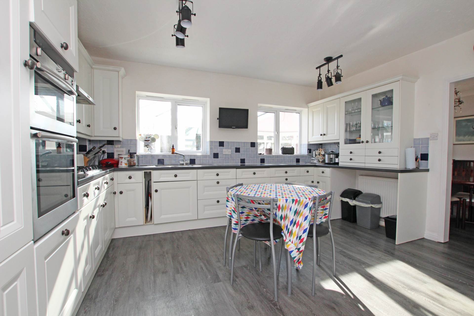 Mole Close, Stone Cross, BN24 5QB, Image 11
