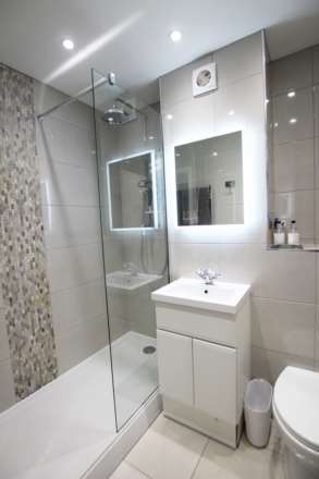Grassington Road, Eastbourne, BN20 7BP, Image 10