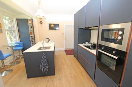 Grassington Road, Eastbourne, BN20 7BJ, Image 11