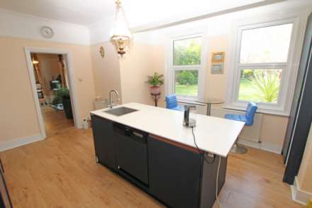 Grassington Road, Eastbourne, BN20 7BJ, Image 12