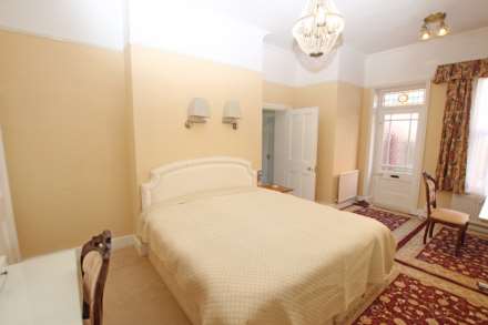 Grassington Road, Eastbourne, BN20 7BJ, Image 16