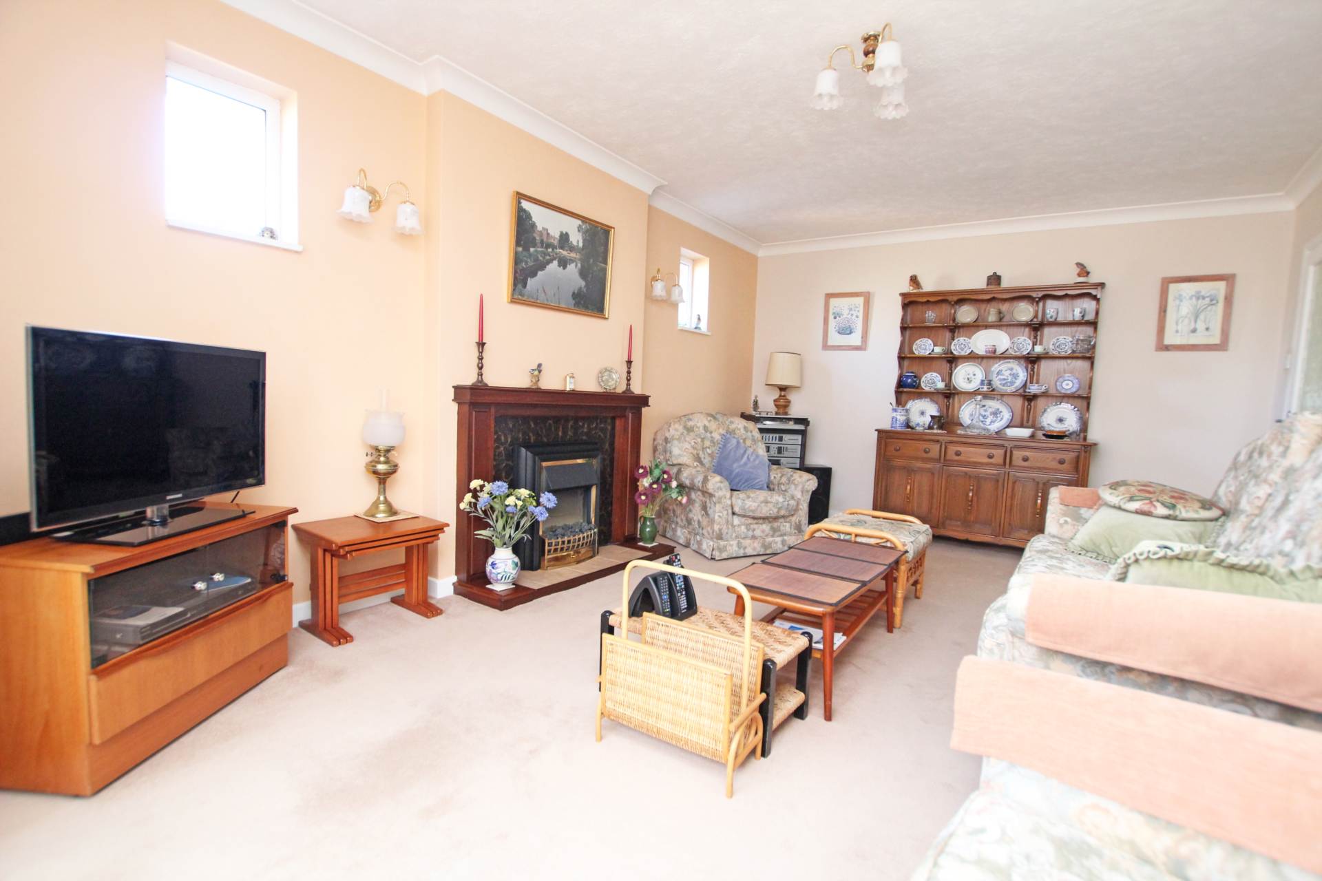 Chatfield Crescent, Eastbourne, BN22 0EZ, Image 3