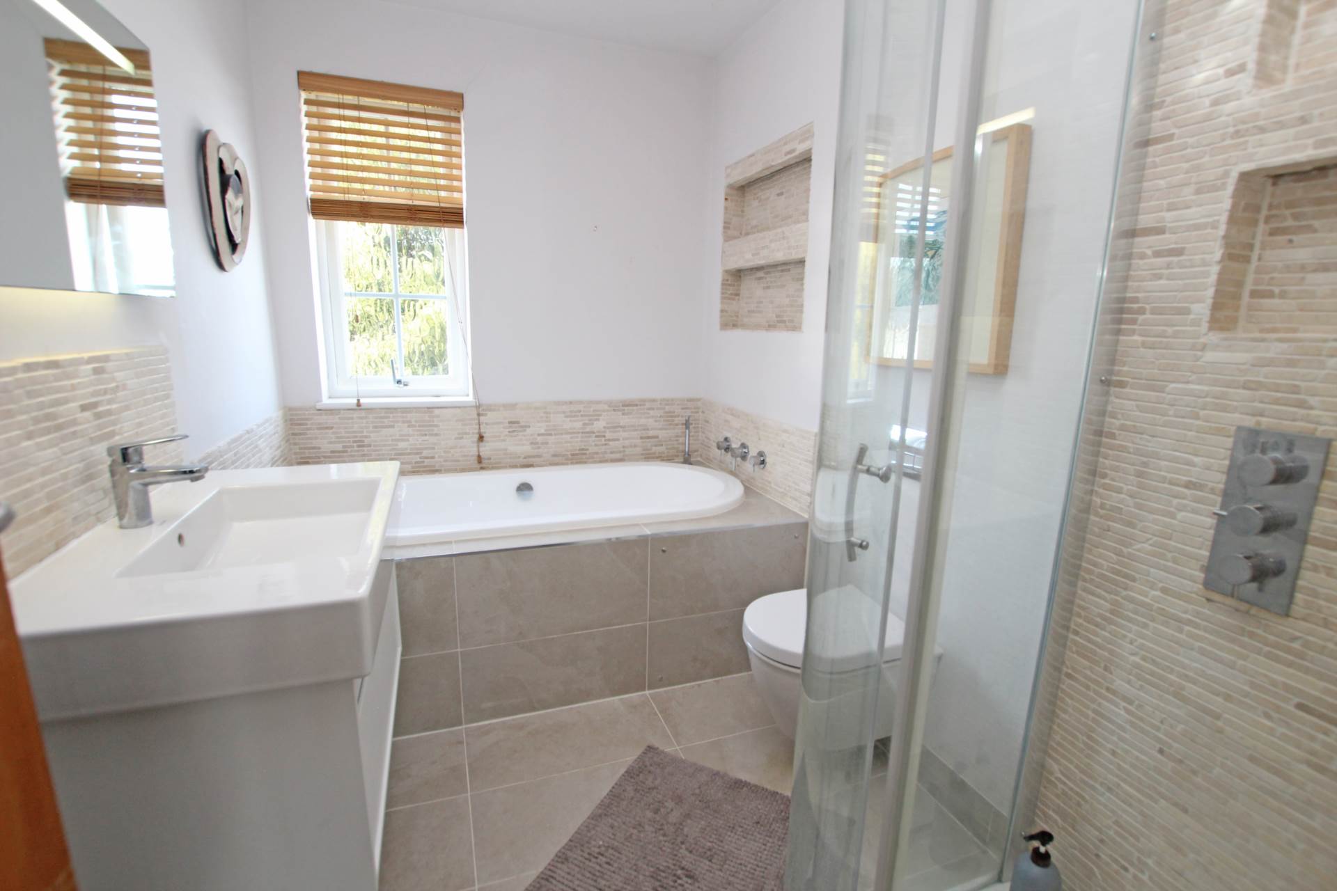 Holywell Close, Eastbourne, BN20 7RX, Image 8