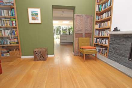 Holywell Close, Eastbourne, BN20 7RX, Image 12