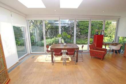 Holywell Close, Eastbourne, BN20 7RX, Image 13