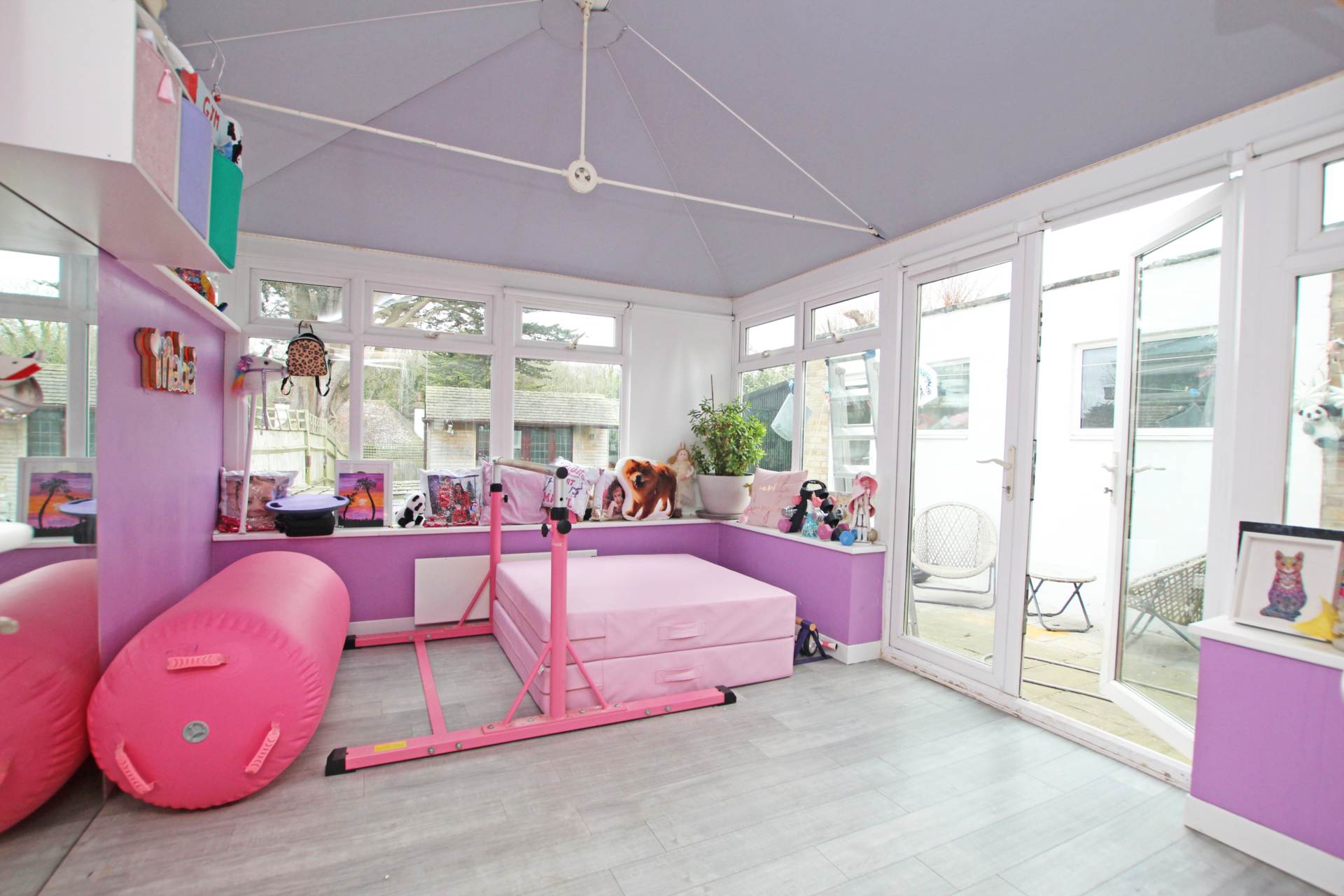 Firwood Close, Eastbourne, BN22 9QL, Image 14