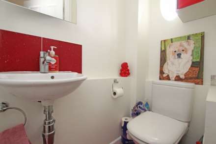 Firwood Close, Eastbourne, BN22 9QL, Image 13