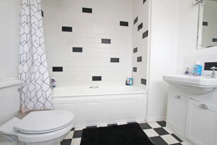 Selwyn Road, Eastbourne, BN21 2LF, Image 5