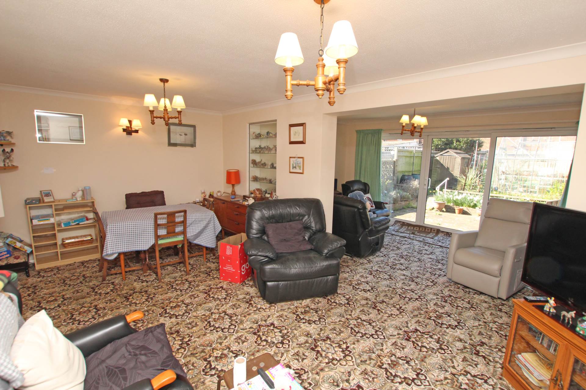 Aylesbury Avenue, Eastbourne, BN23 6AD, Image 2