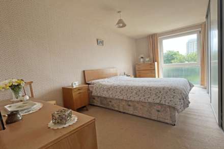 Granville Road, Eastbourne, BN20 7HA, Image 14