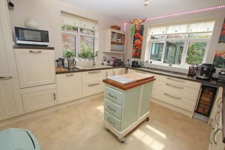 Watts Lane, Eastbourne, BN21 2LL, Image 12
