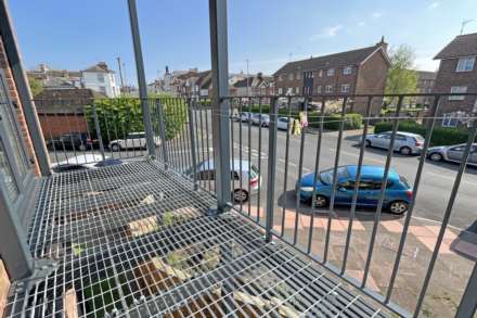 Langney Road, Eastbourne, BN22 8AG, Image 7