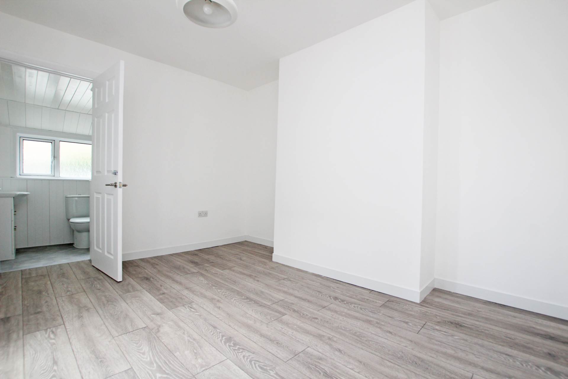 Cambridge Road, Eastbourne, BN22 7BT, Image 4