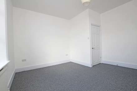 Cambridge Road, Eastbourne, BN22 7BT, Image 12