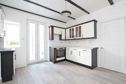 Cambridge Road, Eastbourne, BN22 7BT, Image 13