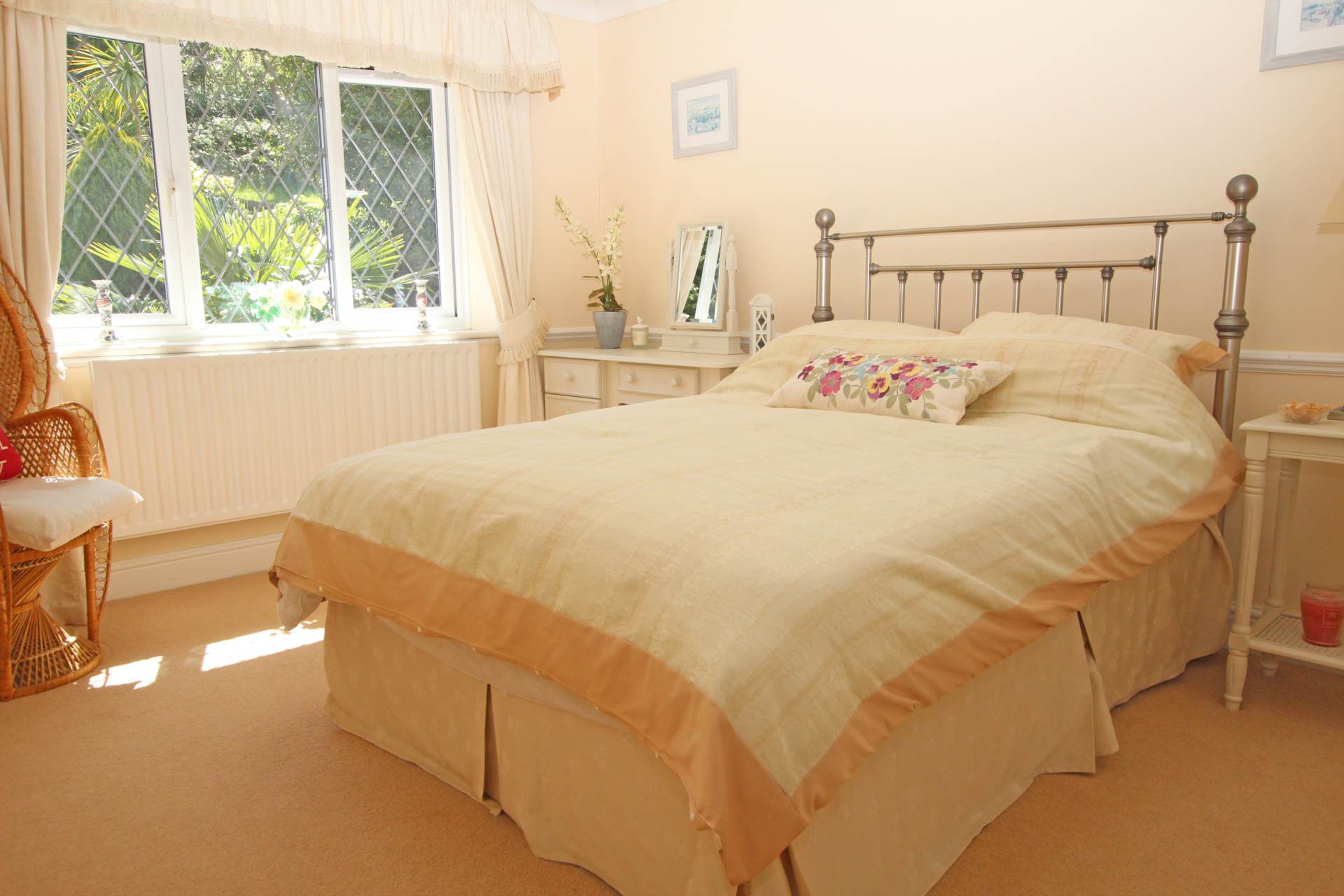 Cranborne Avenue, Eastbourne, BN20 7TS, Image 15