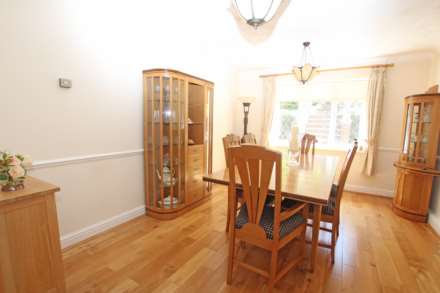 Cranborne Avenue, Eastbourne, BN20 7TS, Image 5