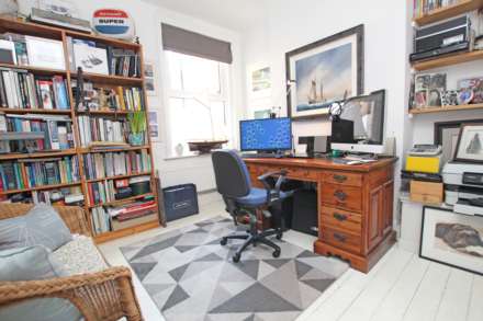 Vicarage Road, Eastbourne, BN20 8AT, Image 14