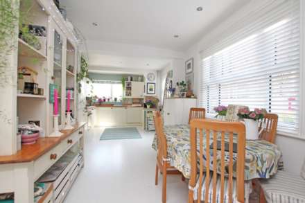 Vicarage Road, Eastbourne, BN20 8AT, Image 2