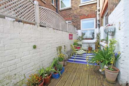 Vicarage Road, Eastbourne, BN20 8AT, Image 20
