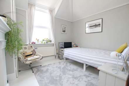 Vicarage Road, Eastbourne, BN20 8AT, Image 6