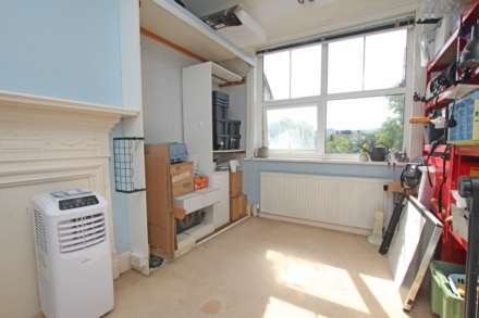 Brodrick Road, Eastbourne, BN22 9NF, Image 11
