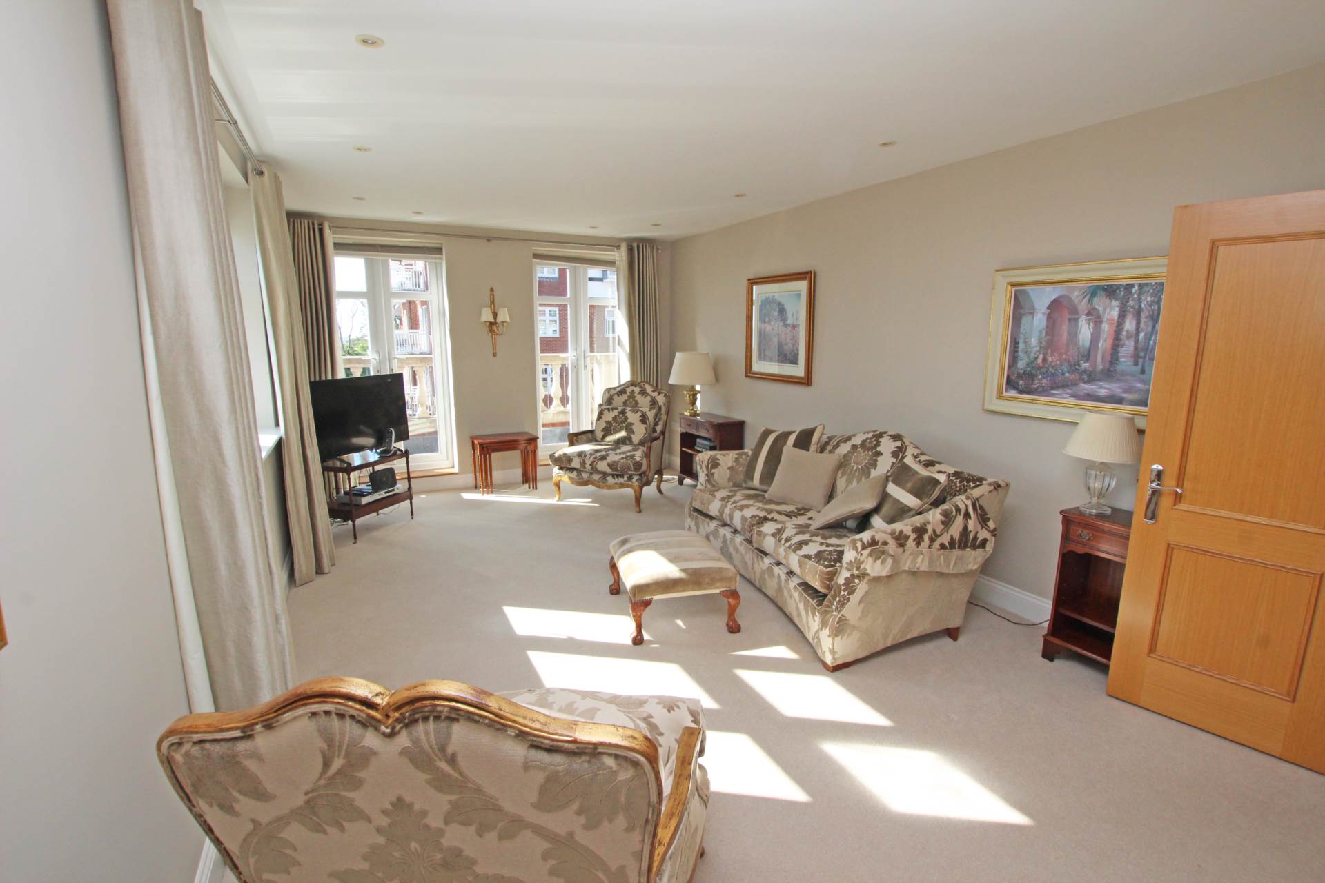 Darley Road, Eastbourne, BN20 7GB, Image 11