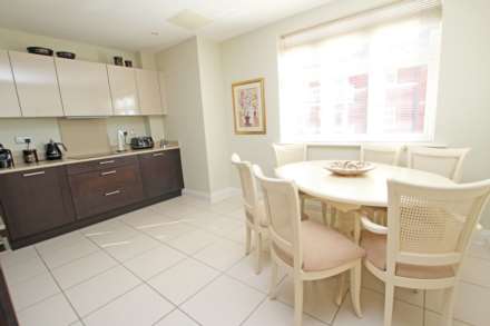 Darley Road, Eastbourne, BN20 7GB, Image 4