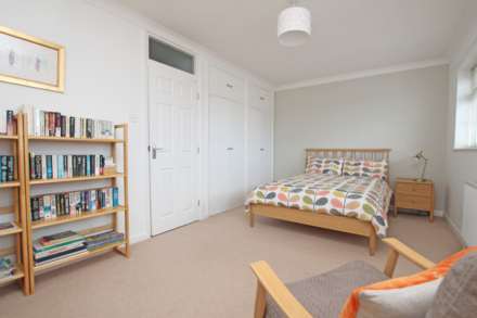 Fitzgerald Close, Eastbourne, BN20 7EP, Image 16