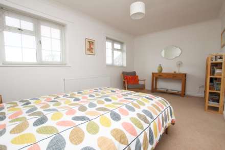 Fitzgerald Close, Eastbourne, BN20 7EP, Image 17