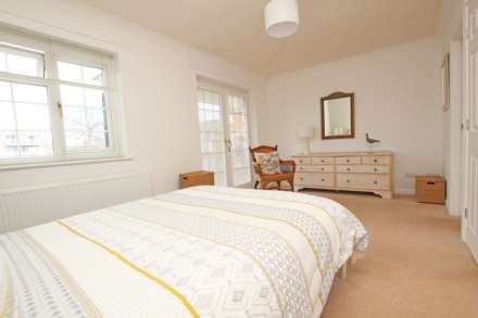 Fitzgerald Close, Eastbourne, BN20 7EP, Image 19