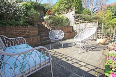 Fitzgerald Close, Eastbourne, BN20 7EP, Image 22