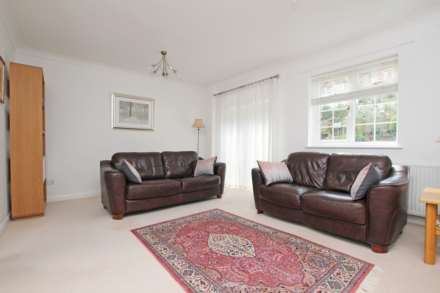 Fitzgerald Close, Eastbourne, BN20 7EP, Image 4