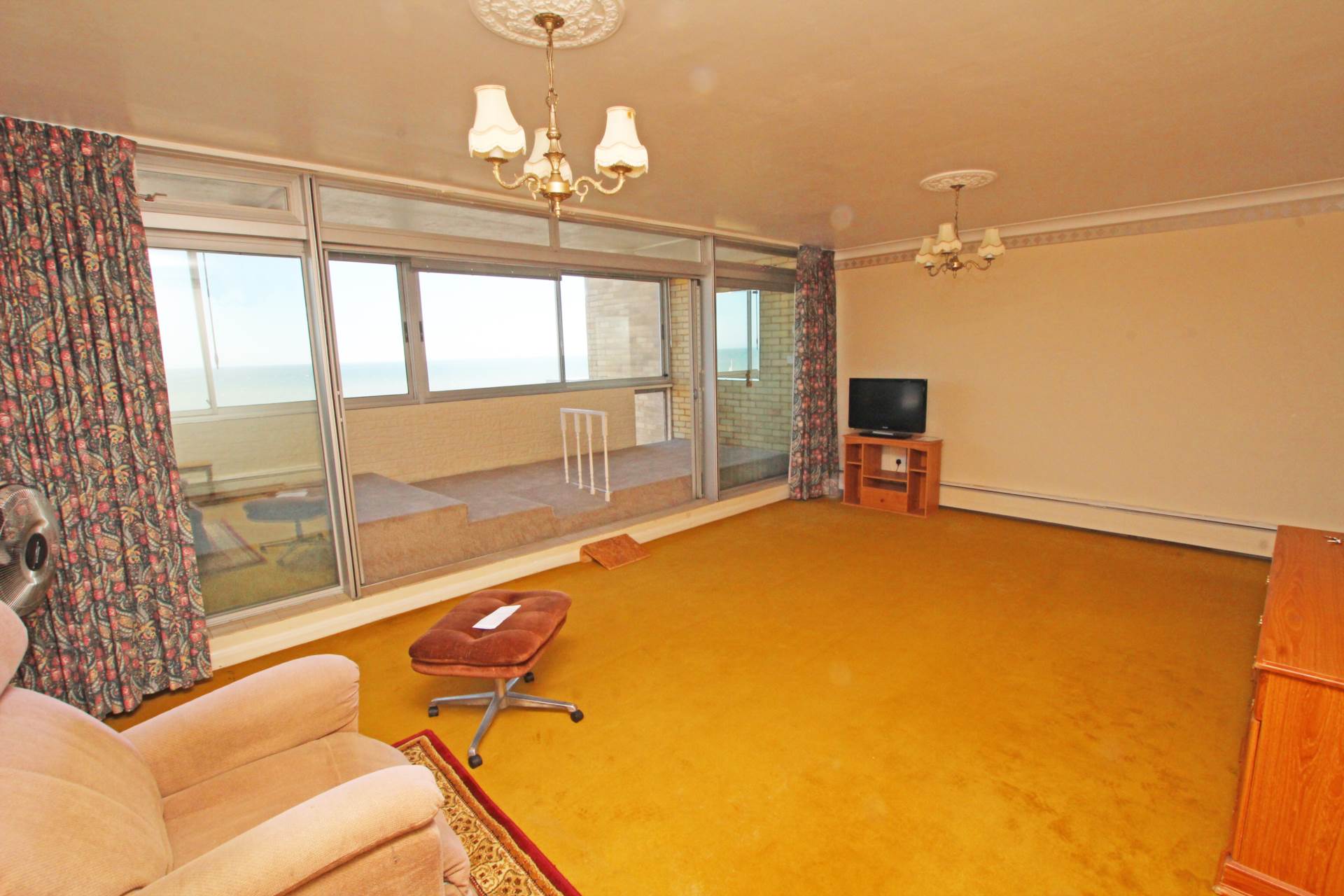 Grand Parade, Eastbourne, BN21 3DD, Image 11