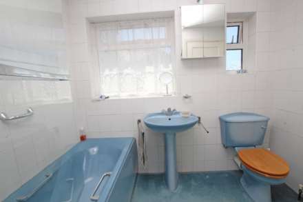 Willingdon Road, Eastbourne, BN21 1TR, Image 14