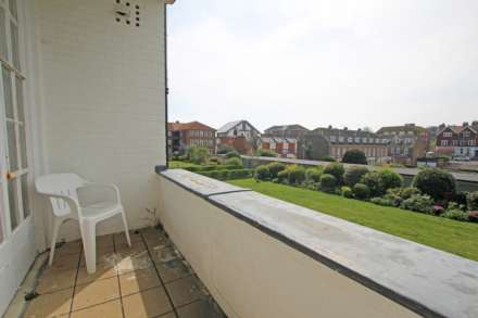 Staveley Road, Eastbourne, BN20 7JZ, Image 3