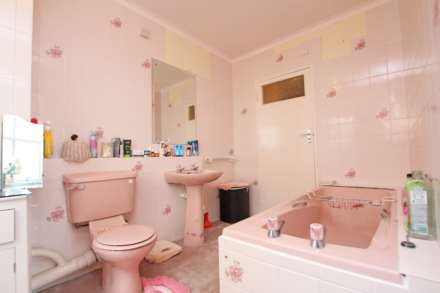 Staveley Road, Eastbourne, BN20 7JZ, Image 8
